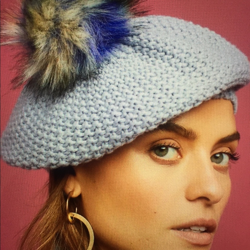 Anthropologie-Norla Glacia Faux Fur Pom Pom Hat - Picture 2 of 8